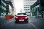 Toyota Yaris Hybrid 2017 года